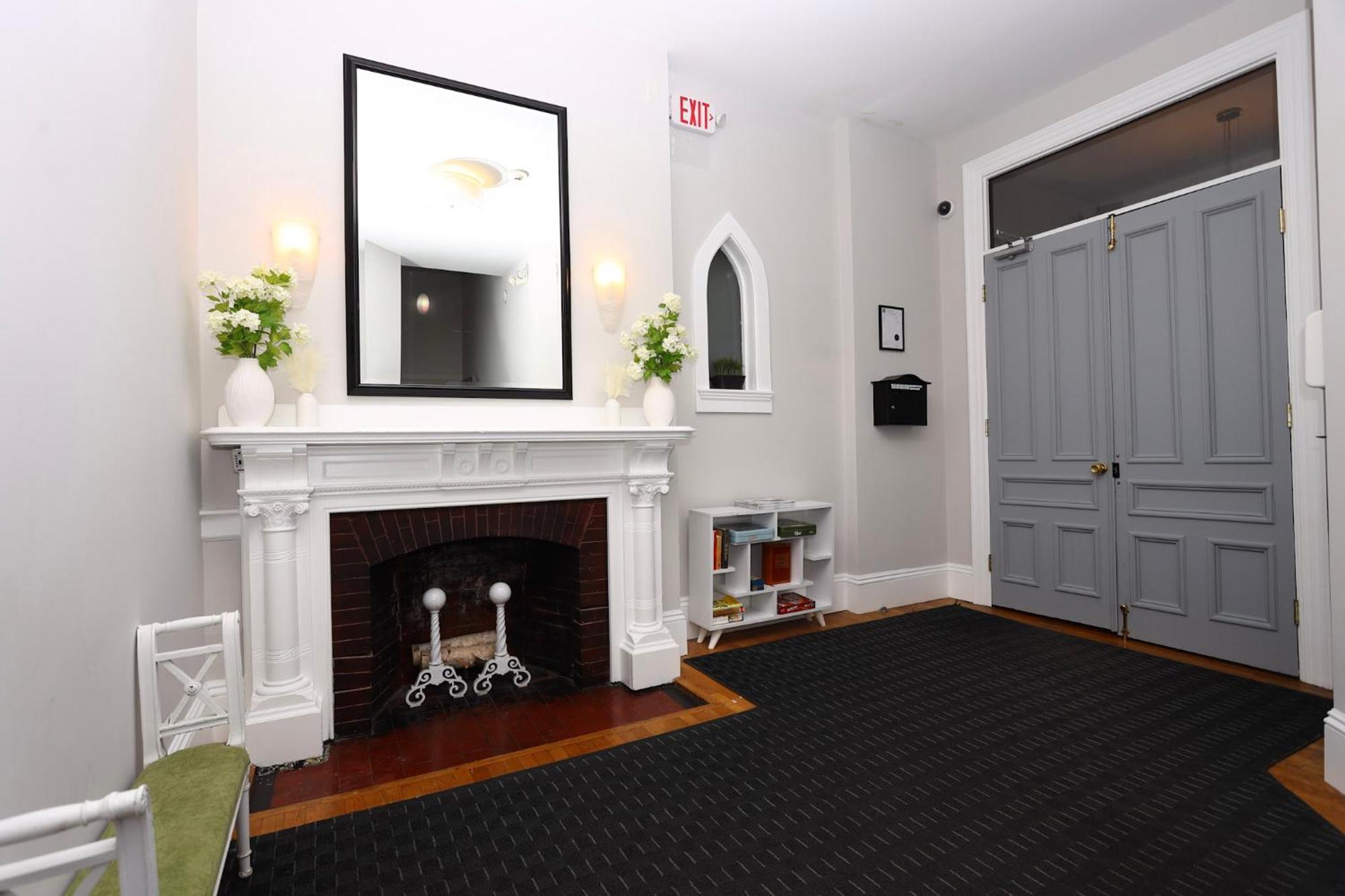 Cozy & Stylish Newbury Street Studio, #9 波士顿 外观 照片